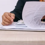 Certificado de estar al corriente de pago: modelo y descarga