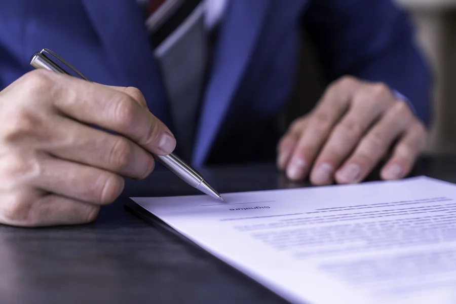 Firma ante el notario necesaria para la constitucion de sociedades | ramirezcasasabogados